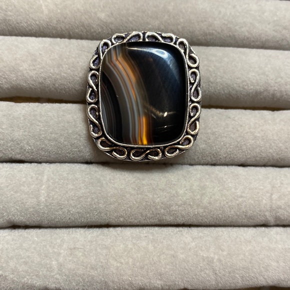 Stunning Black Striped Agate 925 SS Plated Ring - Picture 1 of 3